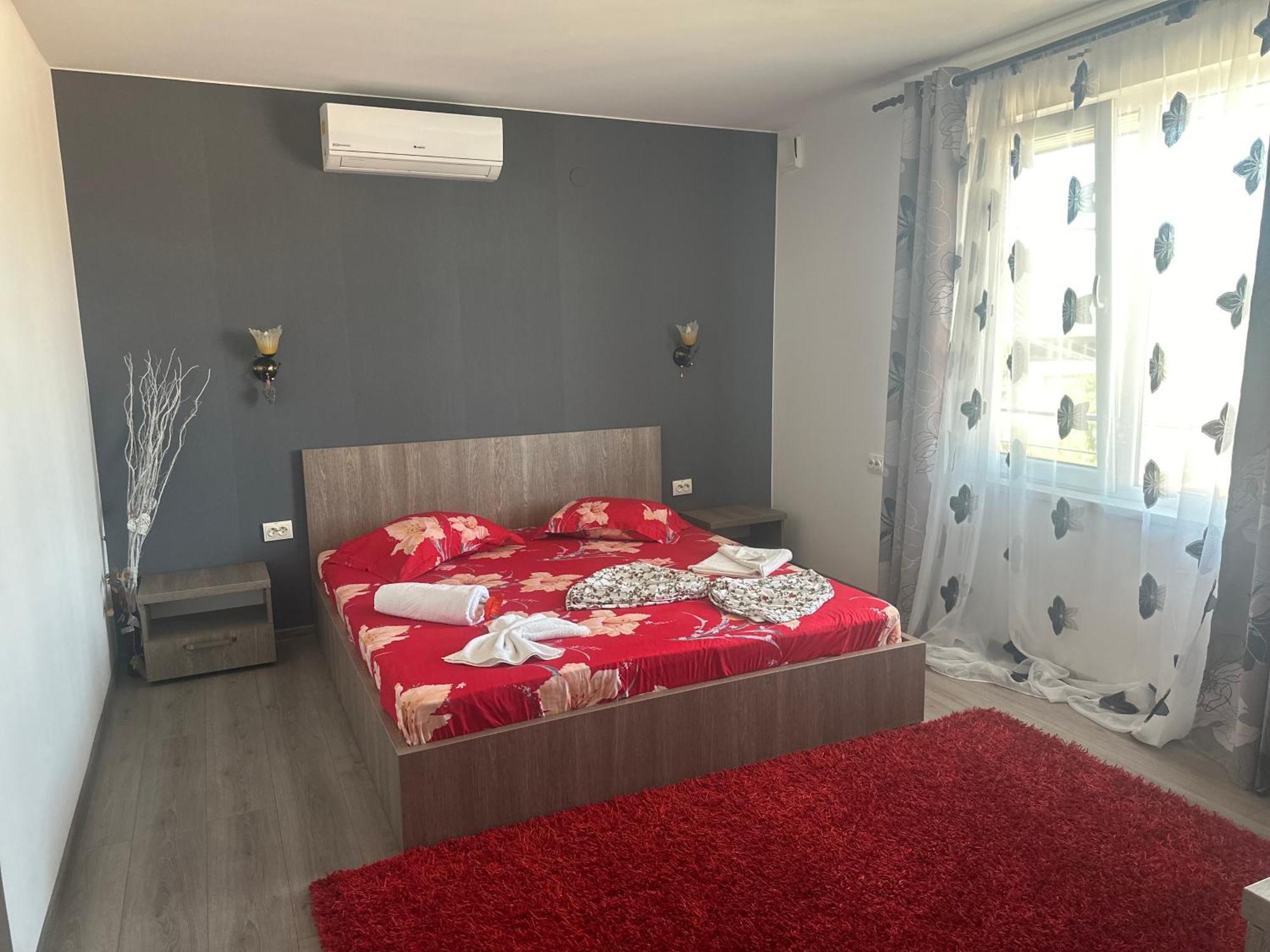 מלון Orşova Casa Clau מראה חיצוני תמונה